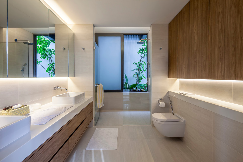 Contemporary bathroom in Singapore.