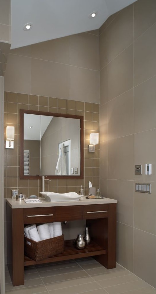 Design ideas for a contemporary bathroom in Detroit with a vessel sink.