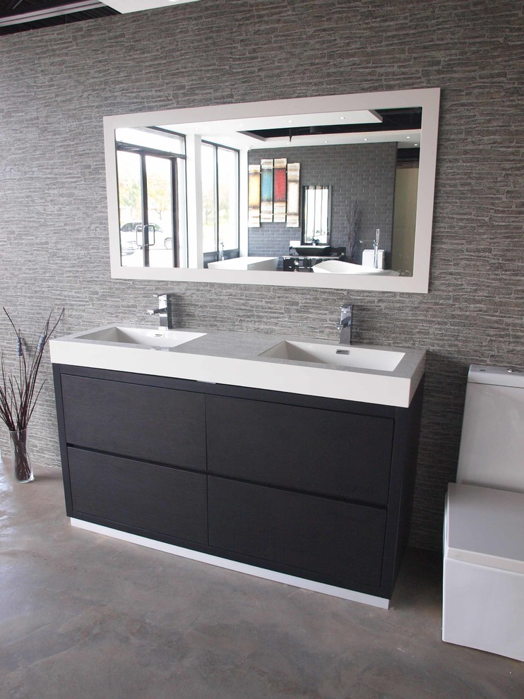 Floor Mount Bliss Line Contemporary Bathroom Toronto by Toronto