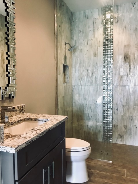 For Myers Green Coast Home, bathroom and kitchen remodel - Contemporáneo -  Cuarto de baño - Miami - de Florida Design Works | Houzz