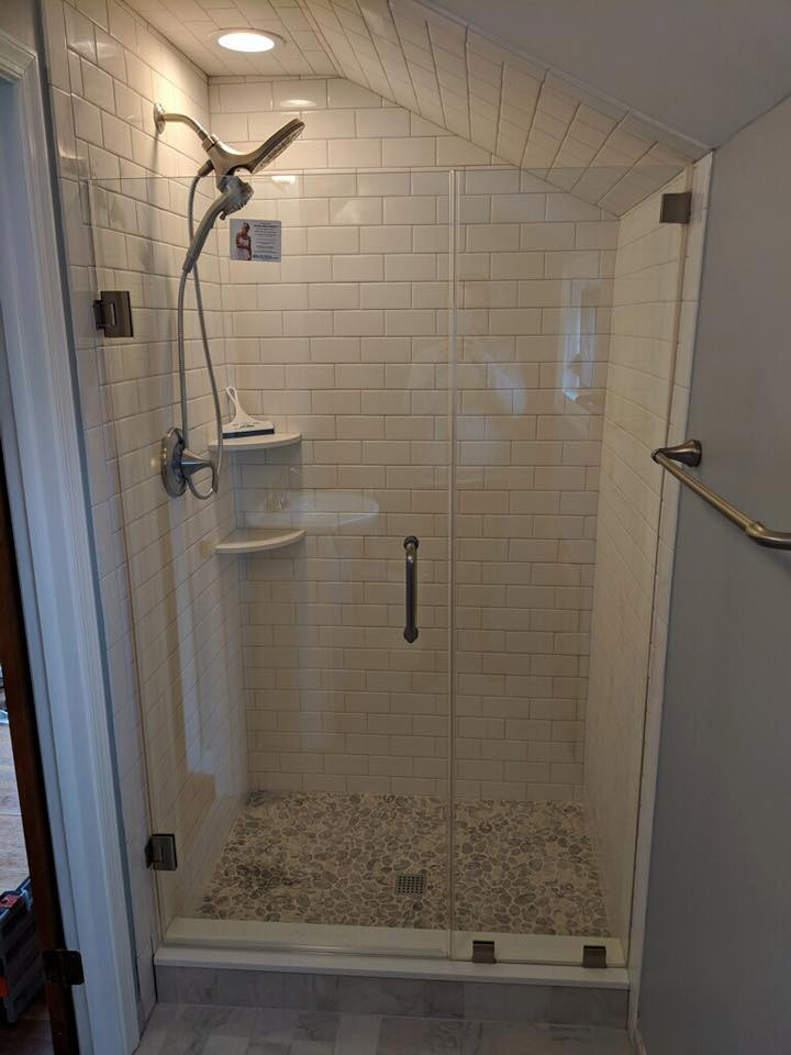 Inspiration for a timeless bathroom remodel in Philadelphia