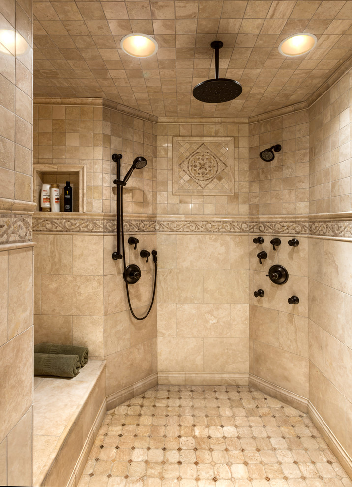 Inspiration for a traditional bathroom in Milwaukee.