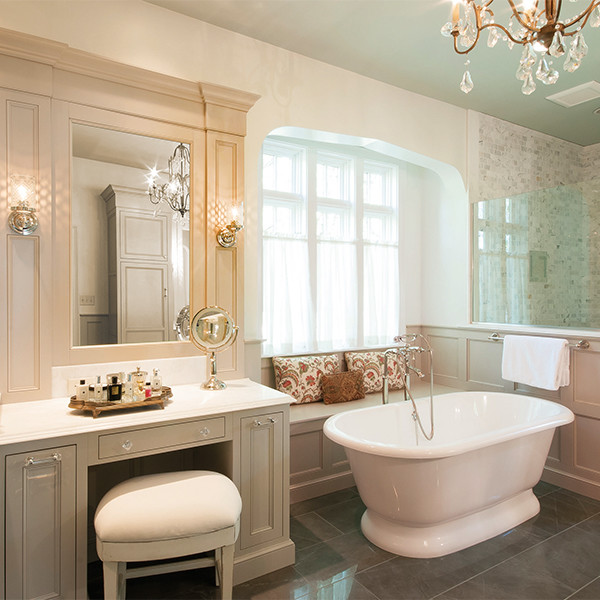 Free standing tub Romantique Salle de Bain Dallas par The Bath