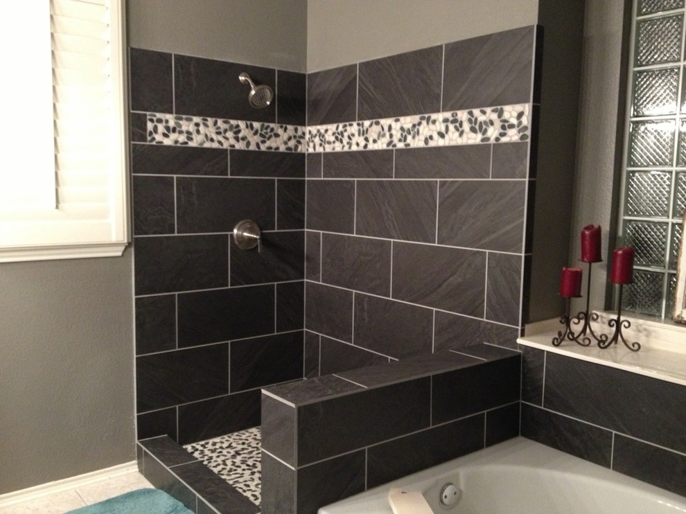 Example of a trendy bathroom design in Nashville