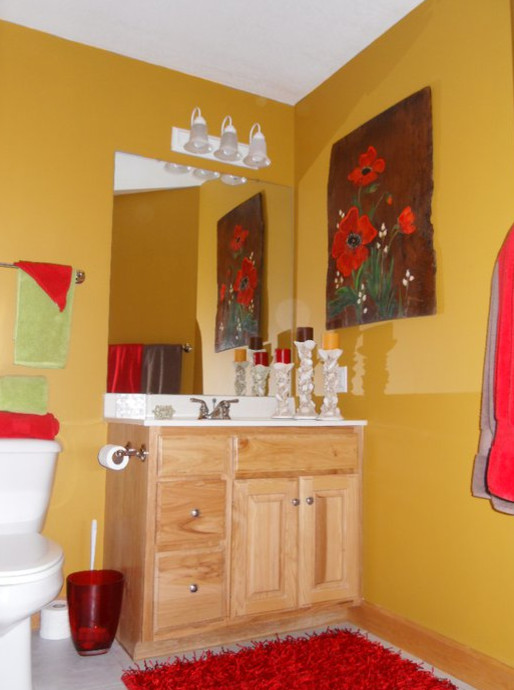 Gallery Traditional Bathroom Chicago by MKT Custom Homes Inc