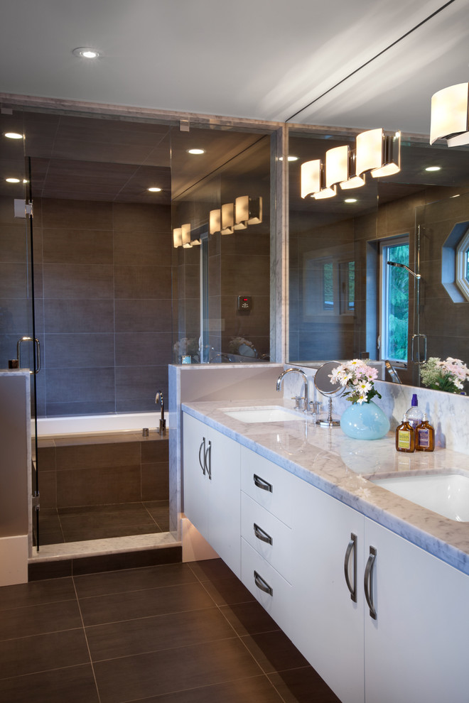 Garden House - bathrooms - Modern - Bathroom - Vancouver - by Best