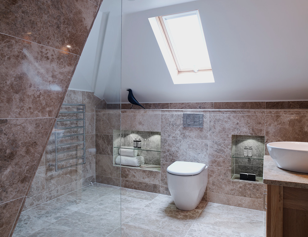 Modernes Badezimmer in Devon