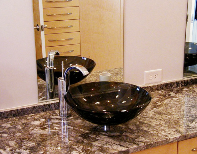 Vessel Sink Granite Countertop Houzz, Granite Bathroom Countertops Vessel Sink