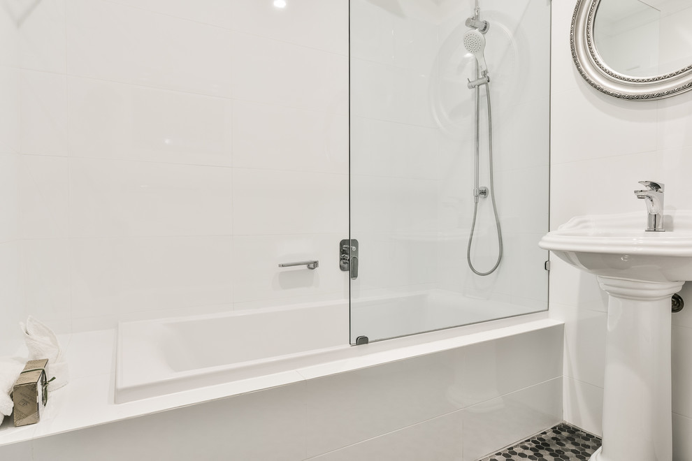 Glenforrest bathroom and laundry renovation Modern Bathroom Perth
