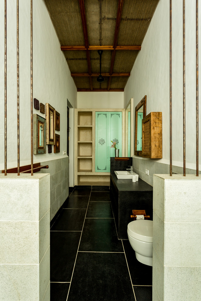 Stilmix Badezimmer in Mumbai