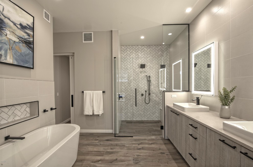 Golden Barrel Agreeable Gray Contemporary Bathroom Phoenix By Yolanda Marie Interiors Llc Houzz