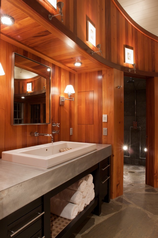 Пример оригинального дизайна: ванная комната в современном стиле с столешницей из бетона