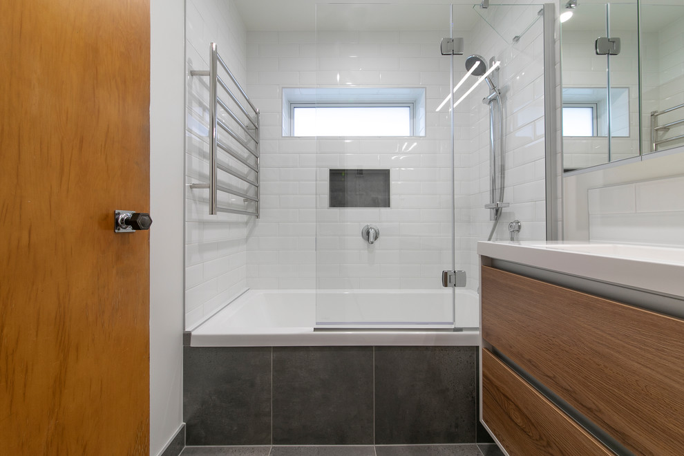 Green Bay bathroom and toilet Contemporary Bathroom Auckland by