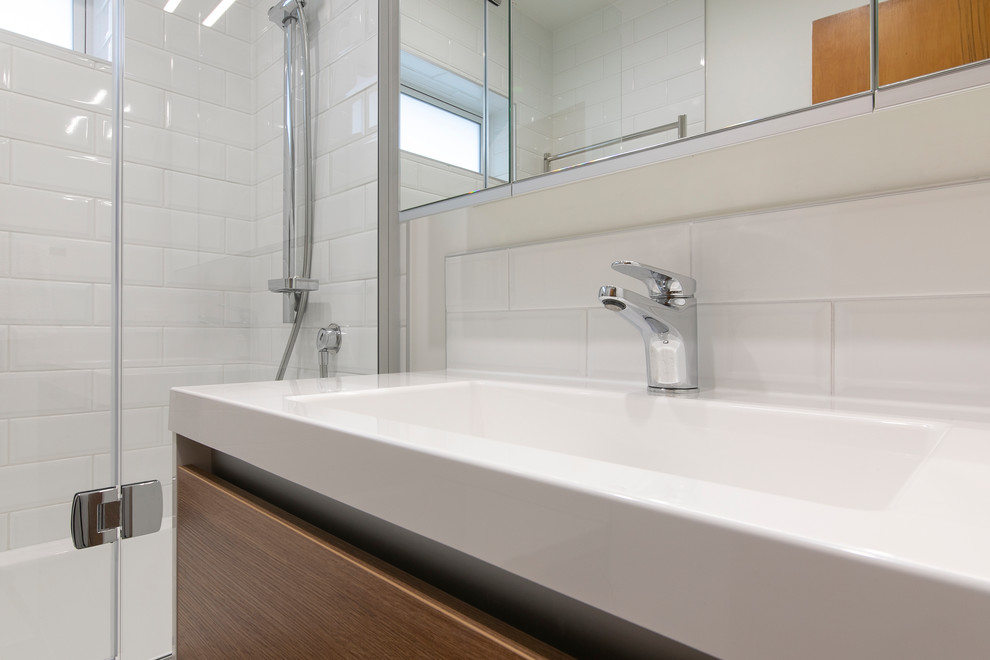 Green Bay bathroom and toilet Contemporary Bathroom Auckland by