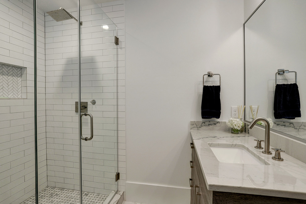 Grennoch Transitional Bathroom Houston By Ashwood Designs And Custom Homes Houzz