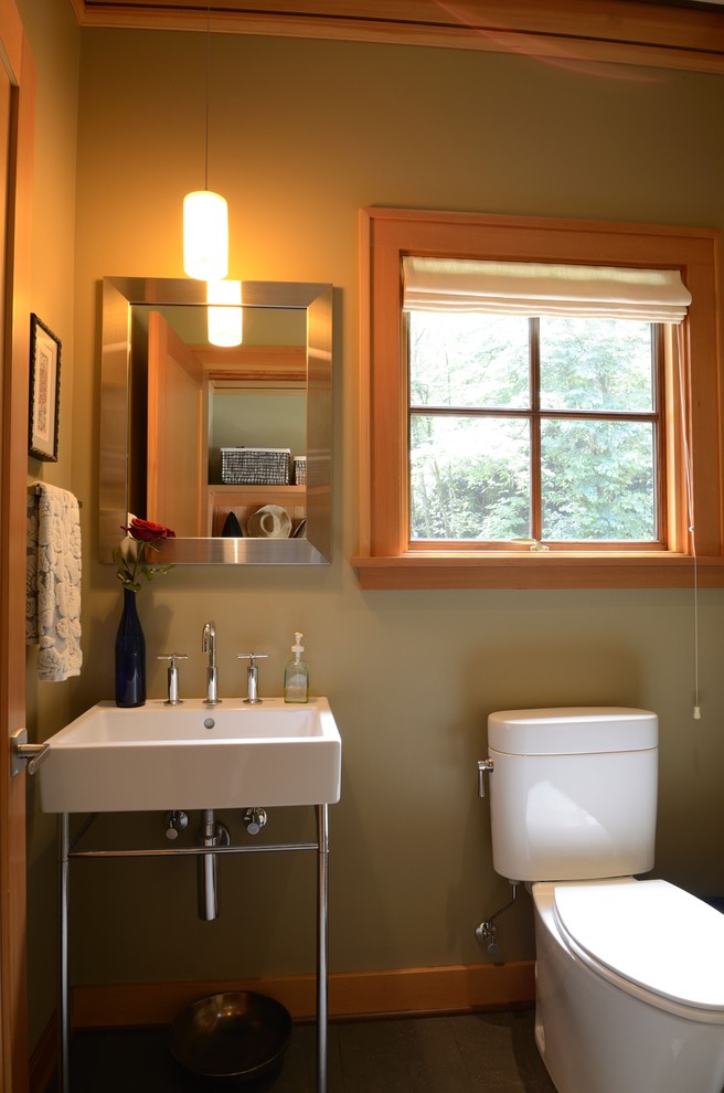Example of a trendy bathroom design in Portland
