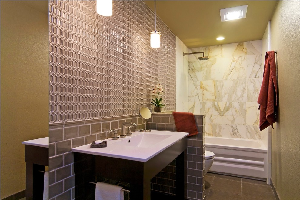 Example of a classic subway tile bathroom design in San Francisco with a console sink