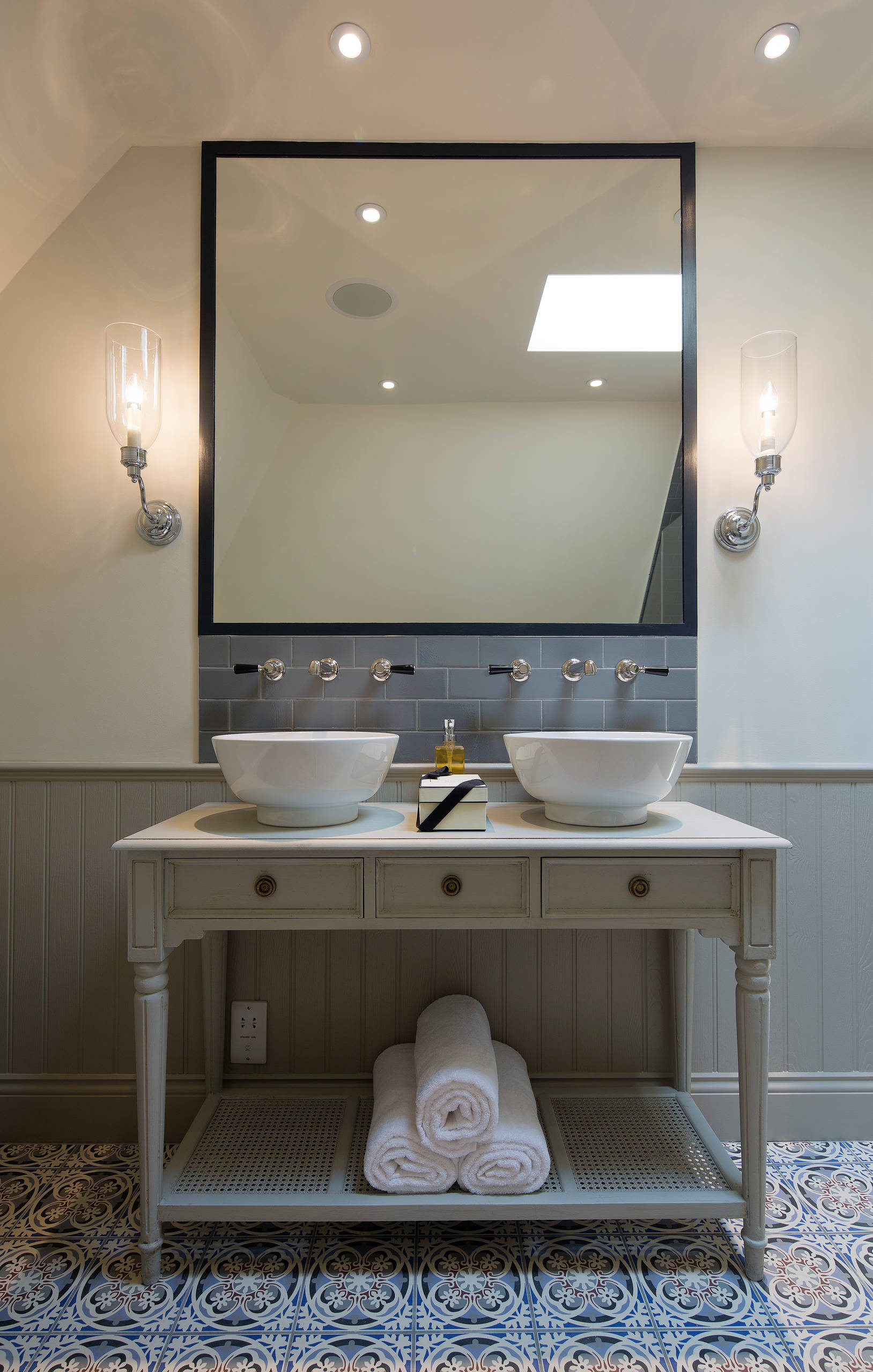 Heritage Touch 6 Ways To Add Victorian Style To Your Bathroom Houzz Au