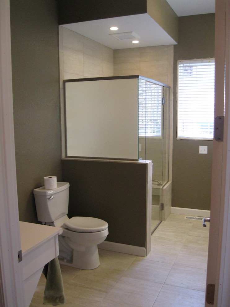 Elegant bathroom photo in Other