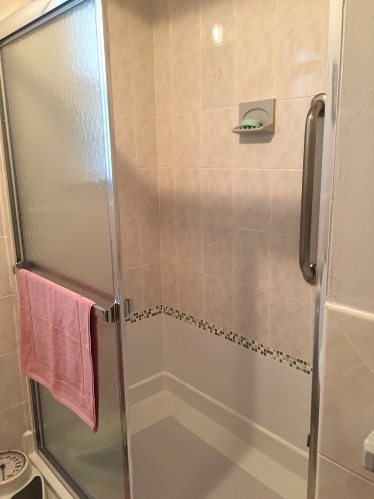 Handicap Accessible Tub to Shower Stall Conversion Bathroom New