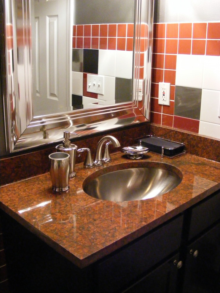 Bathroom - traditional bathroom idea in Atlanta