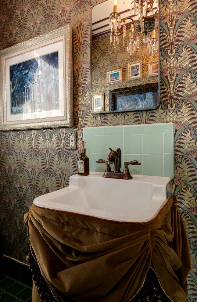 Esempio di una stanza da bagno vittoriana