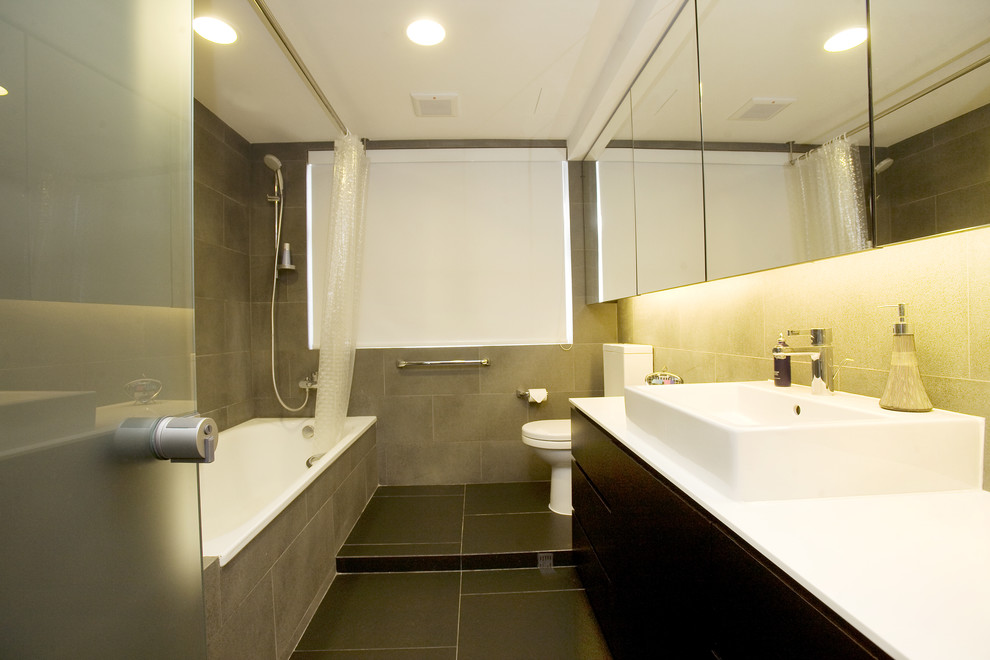 Photo of a modern bathroom in Hong Kong.