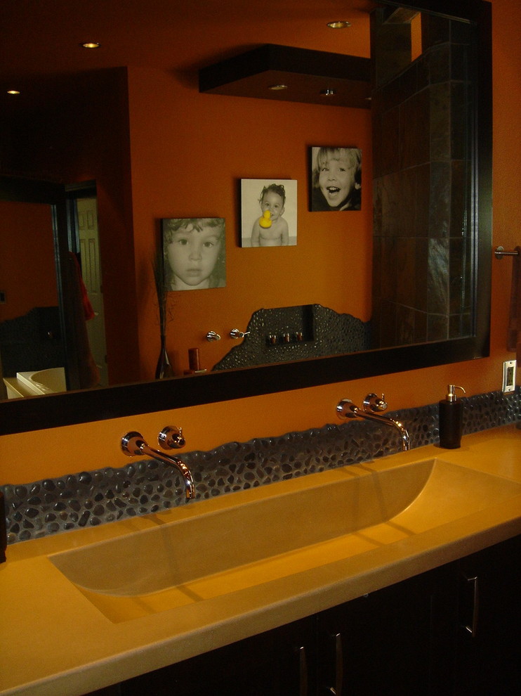 HGTV Designers challenge winner Contemporary Bathroom Phoenix