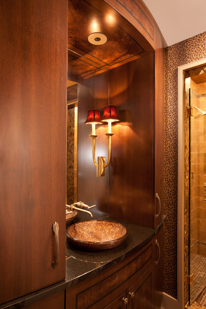Exemple d'une grande douche en alcôve principale éclectique en bois brun avec une vasque, un placard en trompe-l'oeil, un plan de toilette en granite, un mur multicolore et une cabine de douche à porte battante.