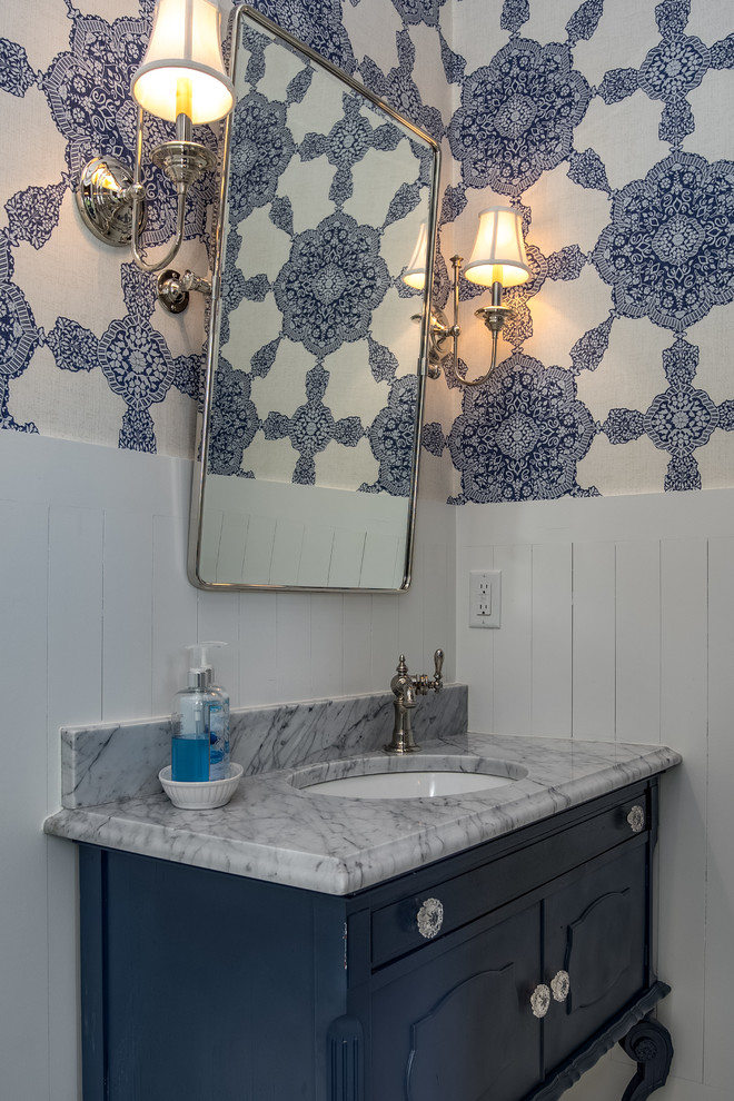 Example of a country powder room design in Nashville
