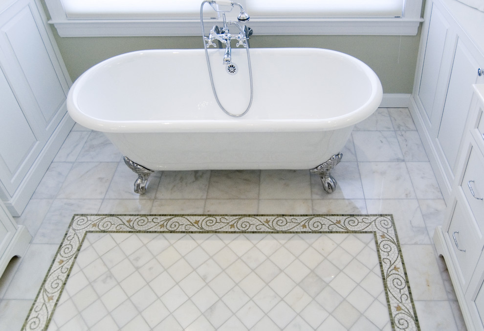 Historic Colonial Traditional Bathroom Philadelphia by Gardner