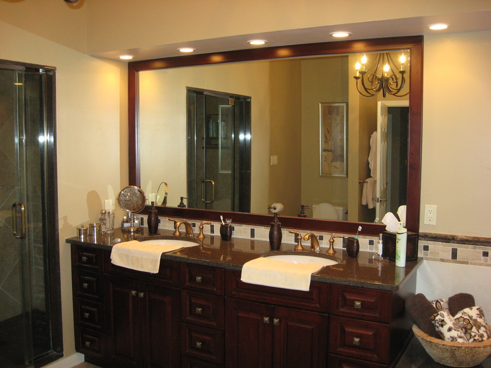 Foto di una stanza da bagno padronale chic di medie dimensioni