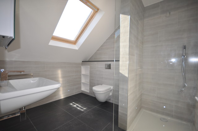 Home Extension, Loft Conversion & Refurbishment - Contemporary - Bathroom -  Berkshire - by Ashville Inc | Houzz IE