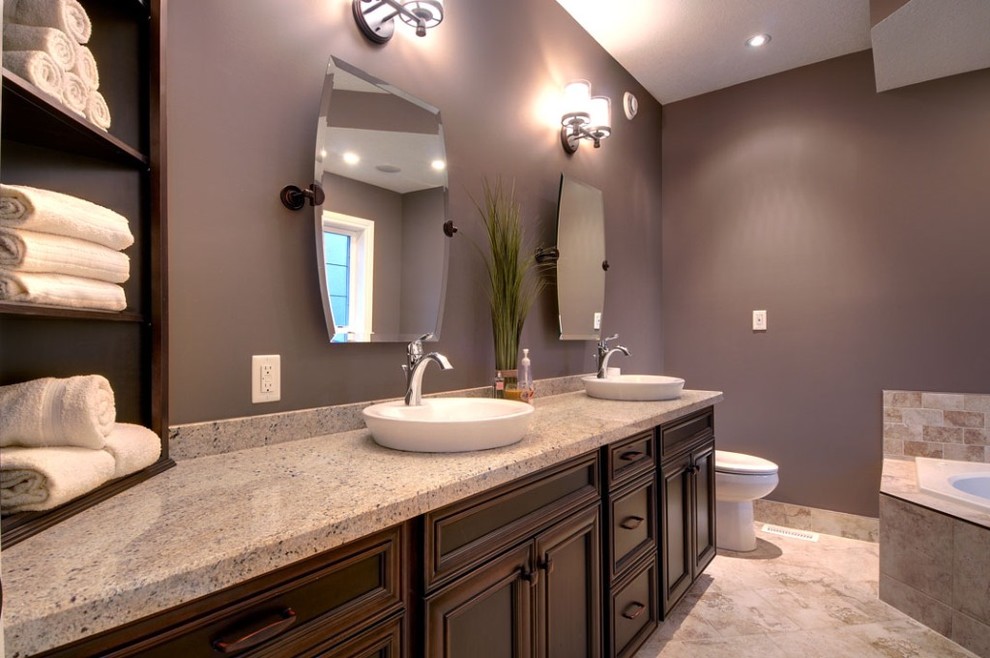 Photo of a contemporary bathroom in Toronto with a vessel sink.