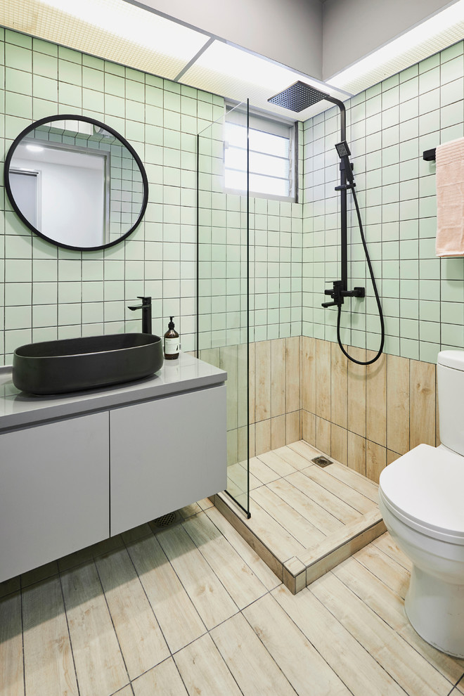 Exempel på ett skandinaviskt badrum