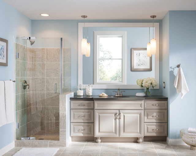 https://st.hzcdn.com/simgs/pictures/bathrooms/homecrest-cabinetry-traditional-bathroom-vanity-cabinets-masterbrand-cabinets-inc-img~cce1cd8d0b86cab0_4-7957-1-93d53a8.jpg