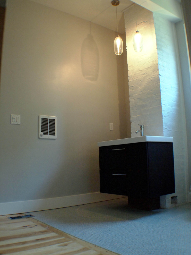 Minimalist bathroom photo in Other