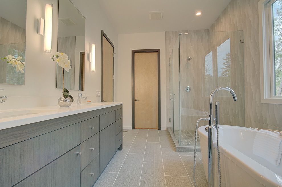 Mid-sized minimalist master white tile and porcelain tile porcelain tile and gray floor bathroom photo in Other with flat-panel cabinets, dark wood cabinets, a two-piece toilet, white walls, an undermount sink, quartz countertops and a hinged shower door