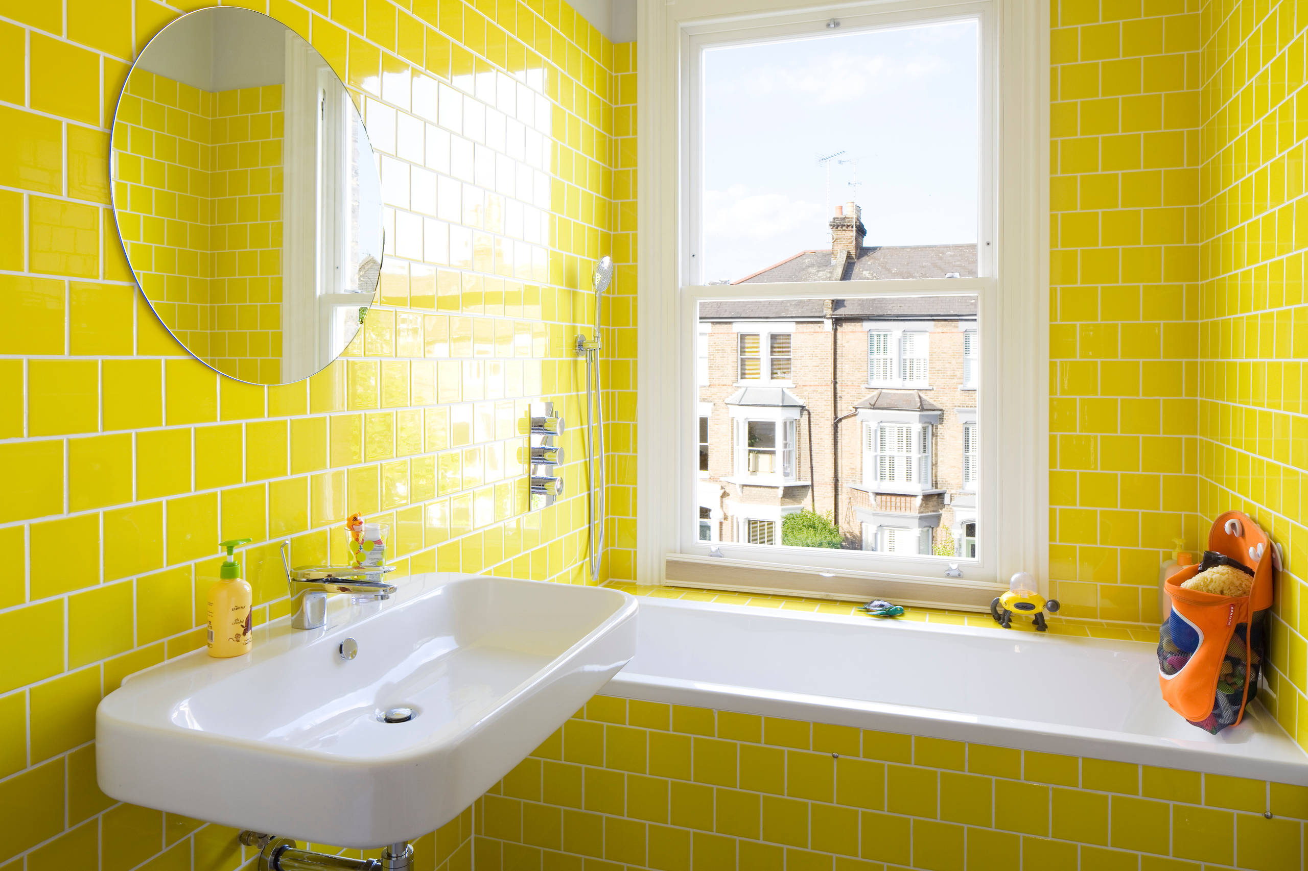 11 Designer-approved Ways to use Subway Tile in your 