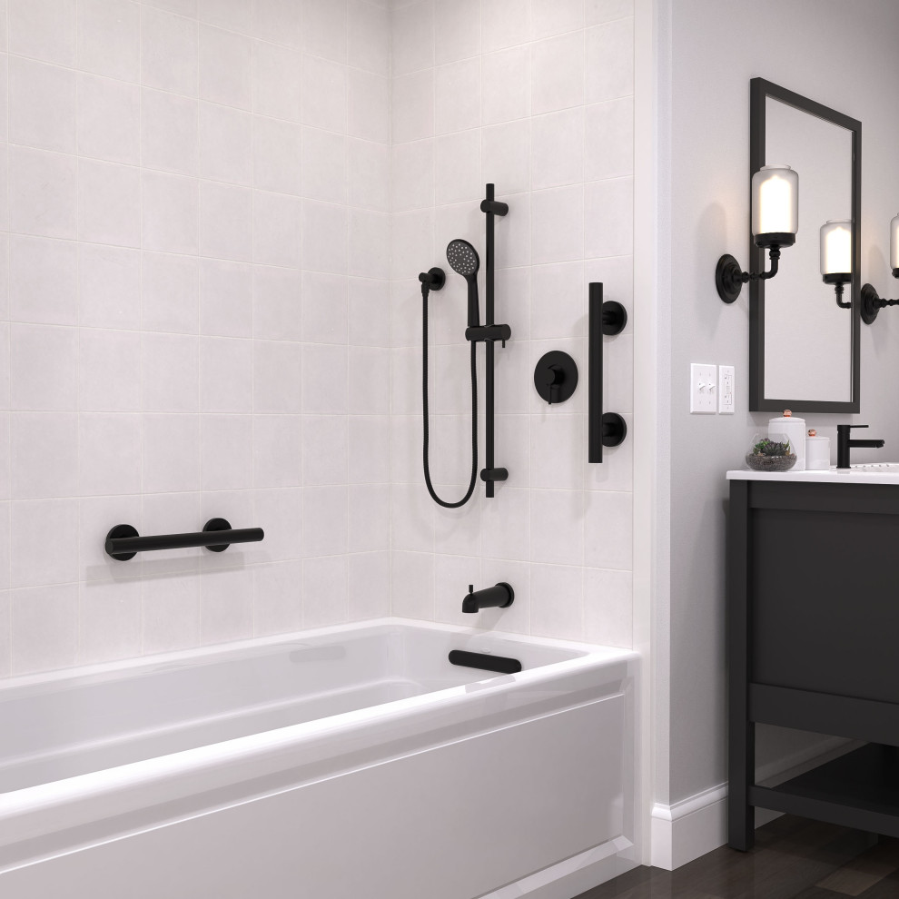 Foto de cuarto de baño moderno de tamaño medio con bañera empotrada, ducha empotrada, baldosas y/o azulejos grises, suelo de madera oscura, baldosas y/o azulejos de cerámica y lavabo integrado