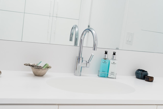 Floating Corian Shower Shelves - Philadelphia PA - Modern - Bathroom -  Philadelphia - by MacLaren Kitchen and Bath