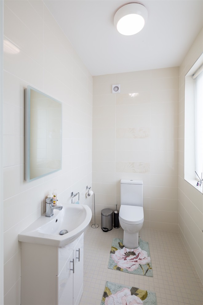 Bathroom - bathroom idea in Dublin