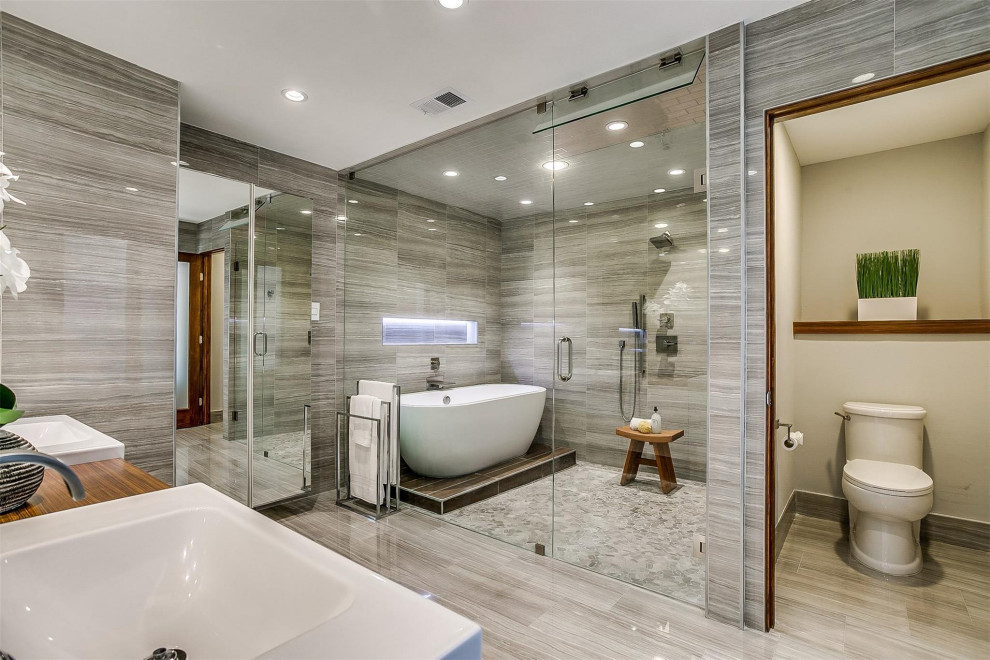 Modernes Badezimmer in Dallas
