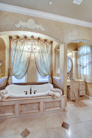 italian villa bathrooms