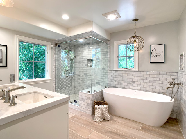 Jack And Jill Bathroom Modern Atlanta By Hyelee Design Staging Avenue Houzz Ie - Are Jack And Jill Bathrooms A Good Idea