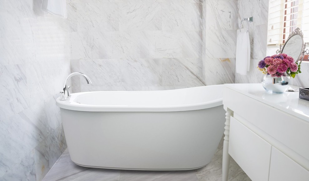 Jacuzzi® Freestanding bathtubs Bathroom Los Angeles by Jacuzzi