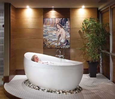 Foto de cuarto de baño contemporáneo con baldosas y/o azulejos multicolor y baldosas y/o azulejos en mosaico