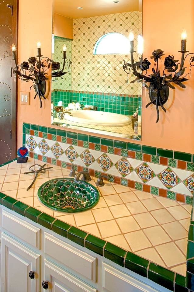 Tuscan bathroom photo in Dallas