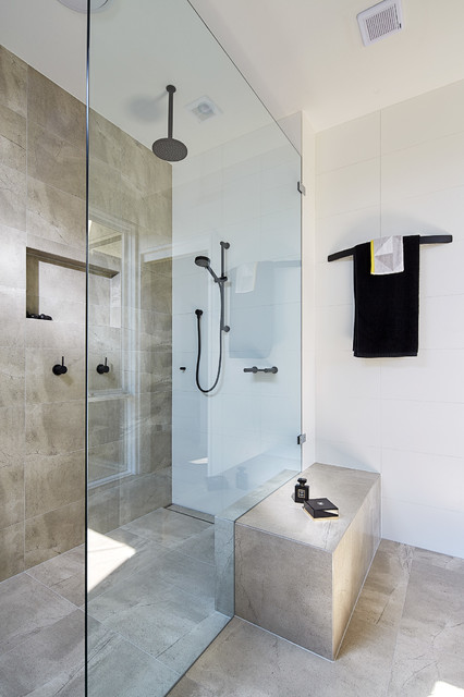 Keilor - Modern - Bathroom - Melbourne - by L&G Creative Projects | Houzz