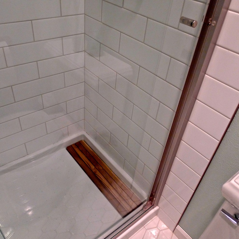 Aménagement d'une salle de bain classique.